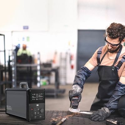 Pilha de bateria solar portátil do gerador 1500wh Lifepo4 com tomada pura da C.A. da onda de seno